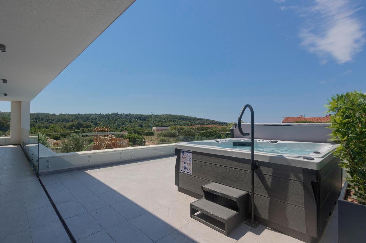 Villa Monte Kope Banjole Esterno foto