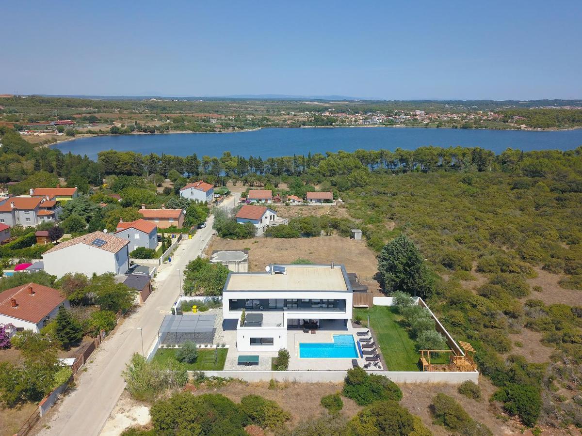 Villa Monte Kope Banjole Esterno foto